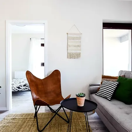 Angel River Apartment *